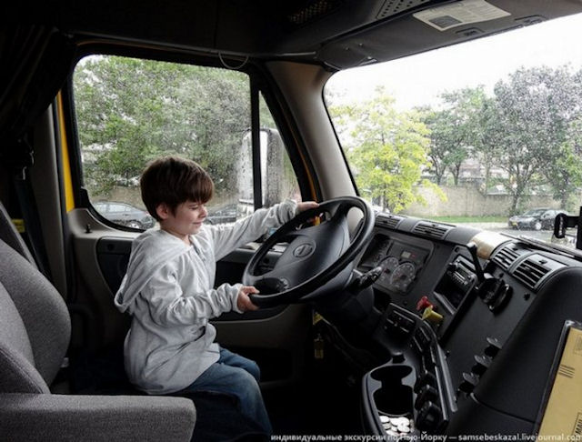 Можно ли перевозить детей в грузовом автомобиле